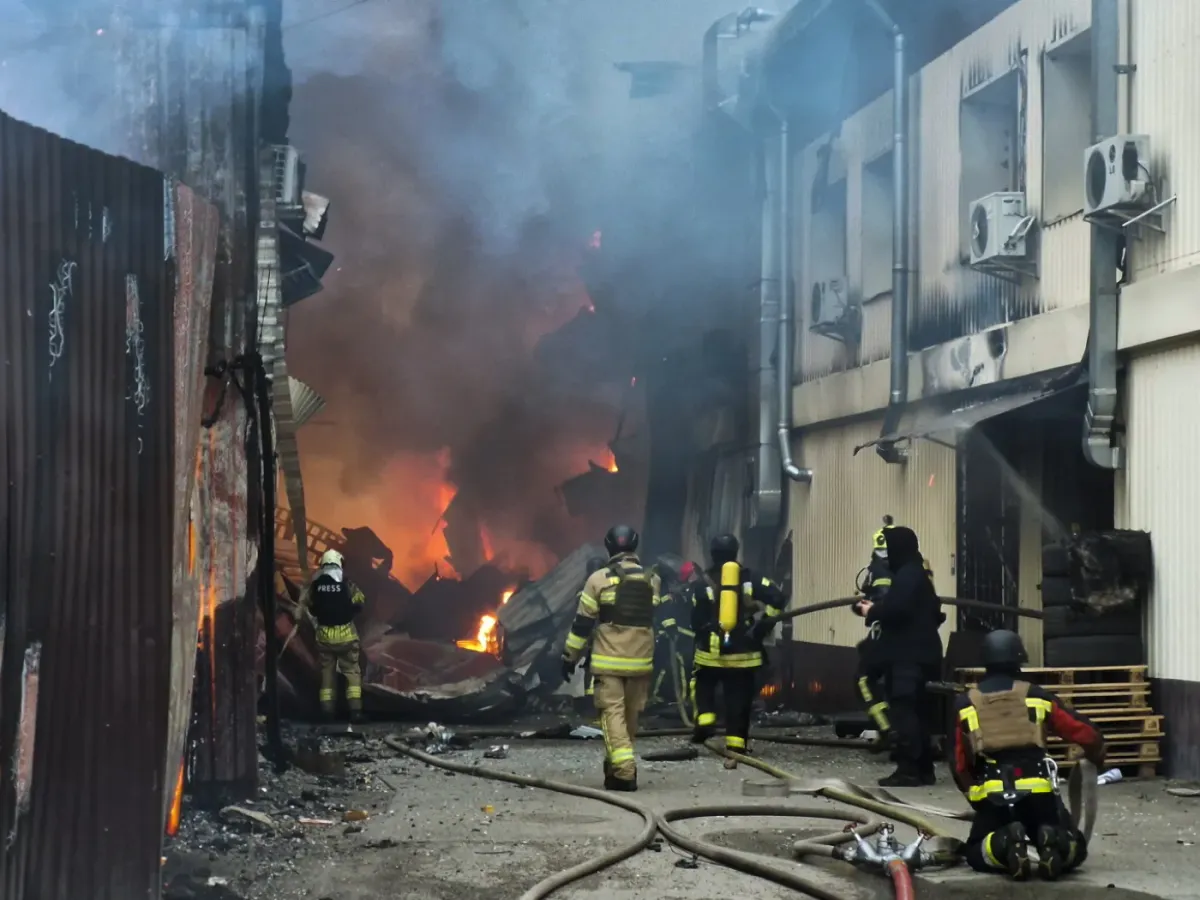 Ukraine : appel urgent de Zelensky pour une réponse internationale face aux bombardements russes