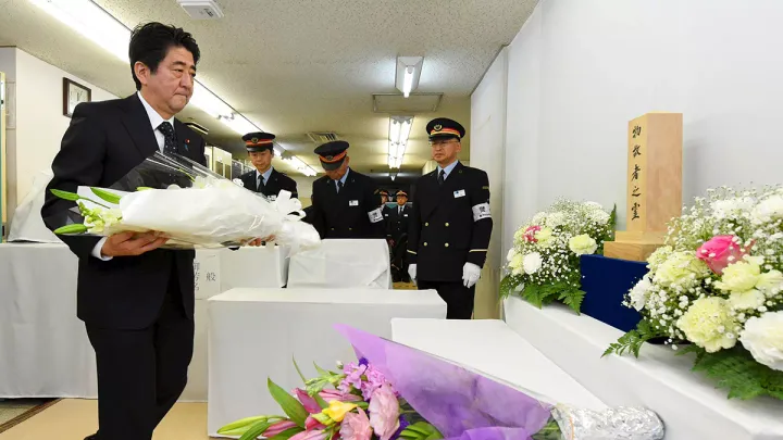 Japon : la mémoire vive des victimes de l'attaque au gaz sarin du métro de Tokyo