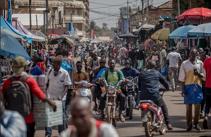Afrique : entre tensions diplomatiques et luttes sociales, un carrefour crucial.