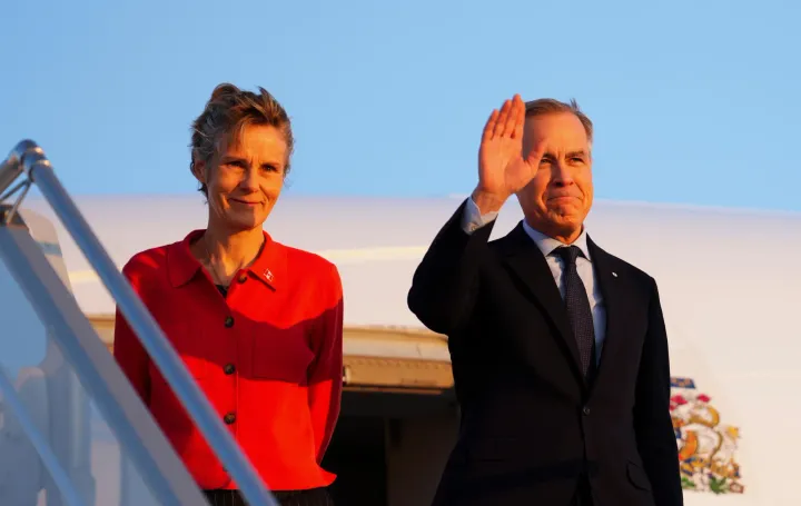 Royaume-Uni : Mark Carney critique subtilement Donald Trump lors de ses visites à Paris et Londres