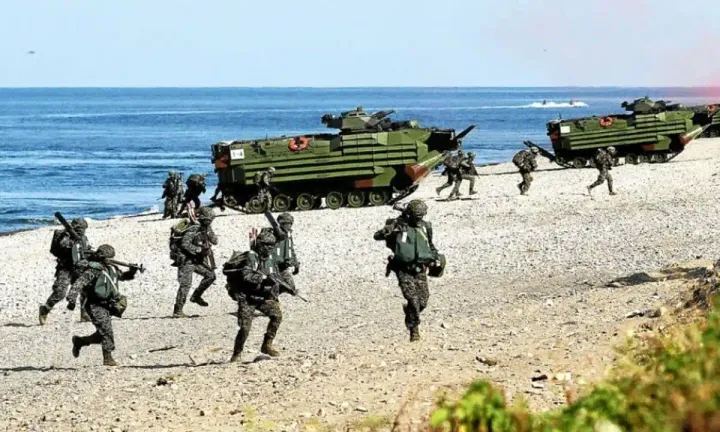 Chine : démonstration de force autour de Taïwan et tensions grandissantes en Asie