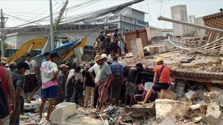 Myanmar : une lueur d'espoir au milieu du chaos après le tremblement de terre